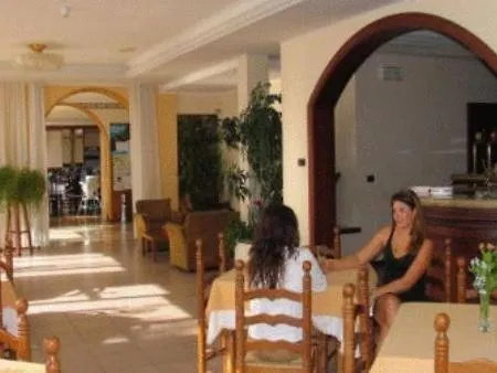 Apart Otel La Rotonda Tignale