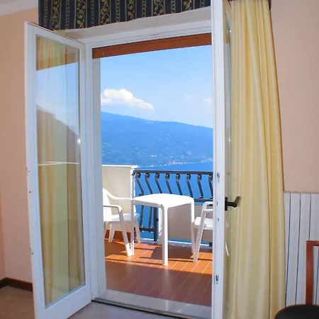 Lägenhetshotell La Rotonda 3*