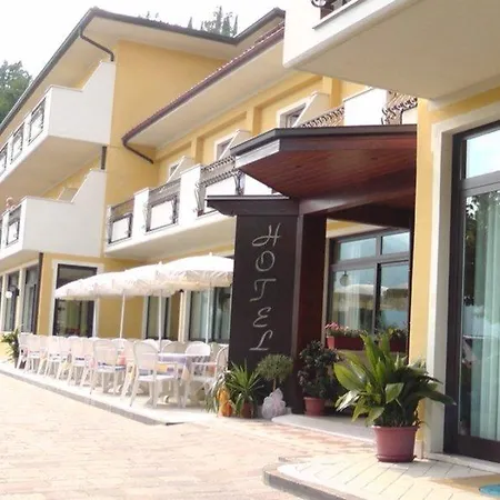 La Rotonda 3* Tignale