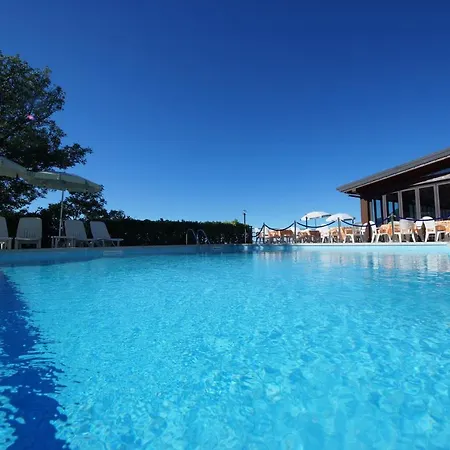 Aparthotel La Rotonda Tignale
