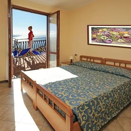 La Rotonda 3*