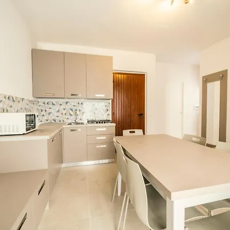 Aparthotel La Rotonda 3*