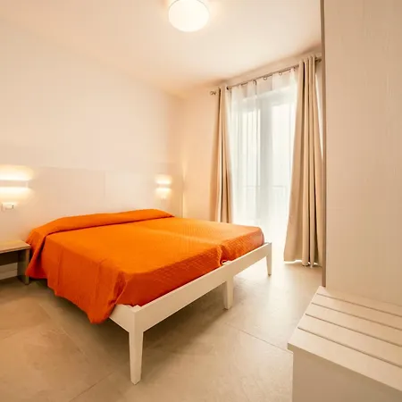 La Rotonda Aparthotel Tignale