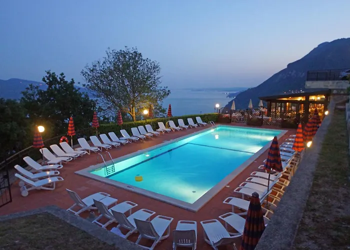 La Rotonda Aparthotel 3*