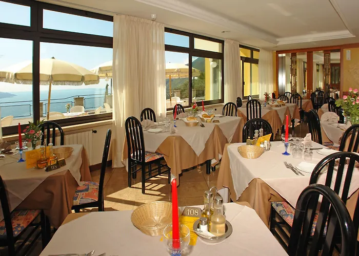 La Rotonda Aparthotel 3*