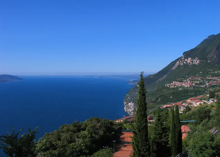 La Rotonda Aparthotel 3*