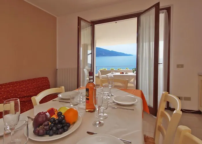 Aparthotel La Rotonda Tignale