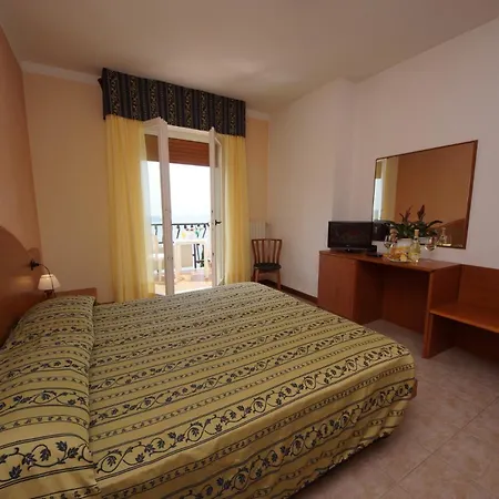 Lejlighedshotel La Rotonda 3*